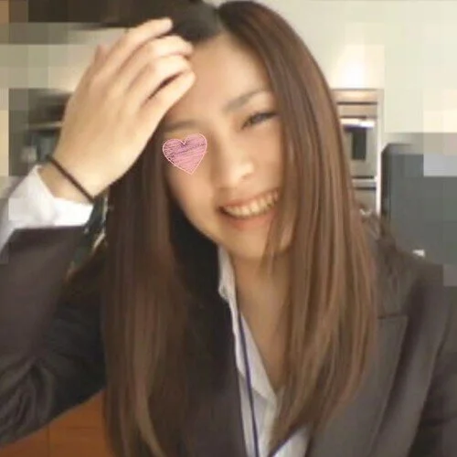 【個撮/働き妻】ガーターストッキングのスーツ美脚がソソりすぎのOL若妻27歳を勤