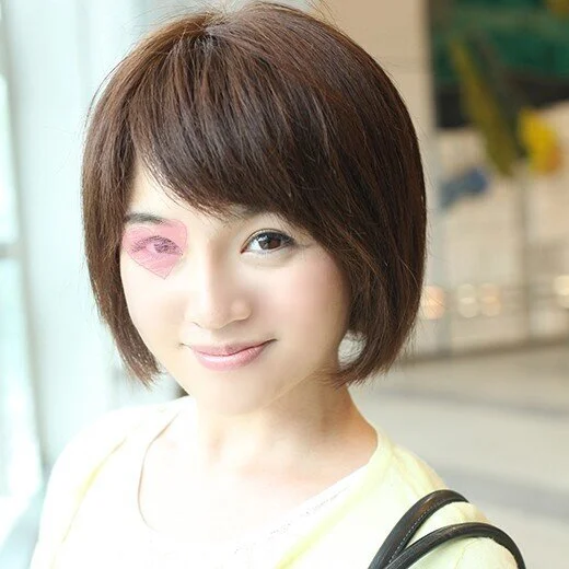 【個撮/熟妻】近所の定食屋を手伝うバツイチ妻36歳が高身長の完熟美脚!バック尽く