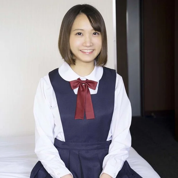 初撮り素人★制服■■生ハメ★透明感抜群の高身長微乳■■★押しに弱い純真2年生をだ