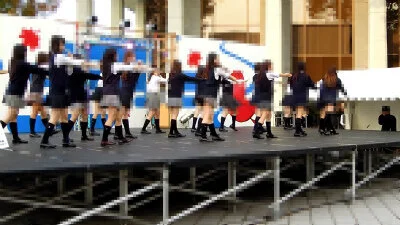 ～極秘ファイル～制服■■学園祭で激しく踊りPチラ!