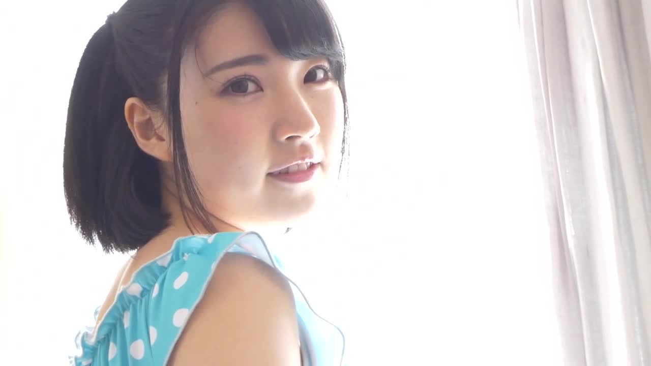 制服恥じらい物語 ～18才・身長148cm・Aカップ～/佐咲まなみ サンプル画像 1
