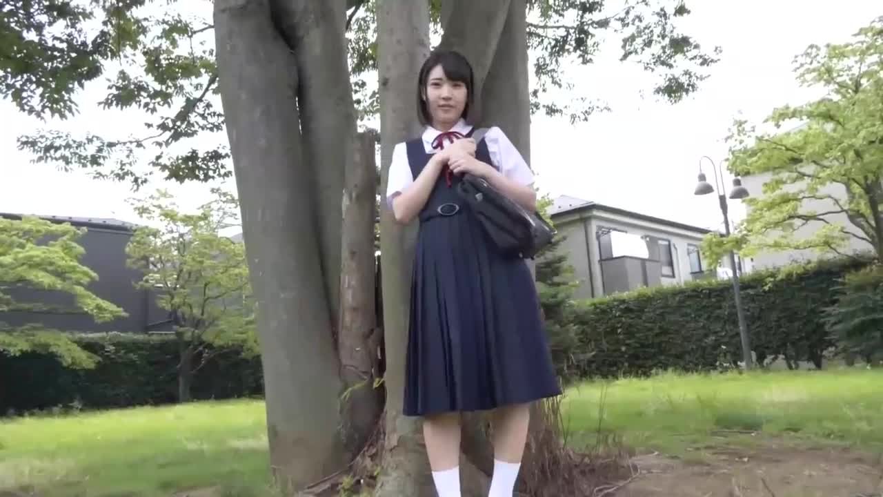 制服恥じらい物語 ～18才・身長148cm・Aカップ～/佐咲まなみ サンプル画像 2
