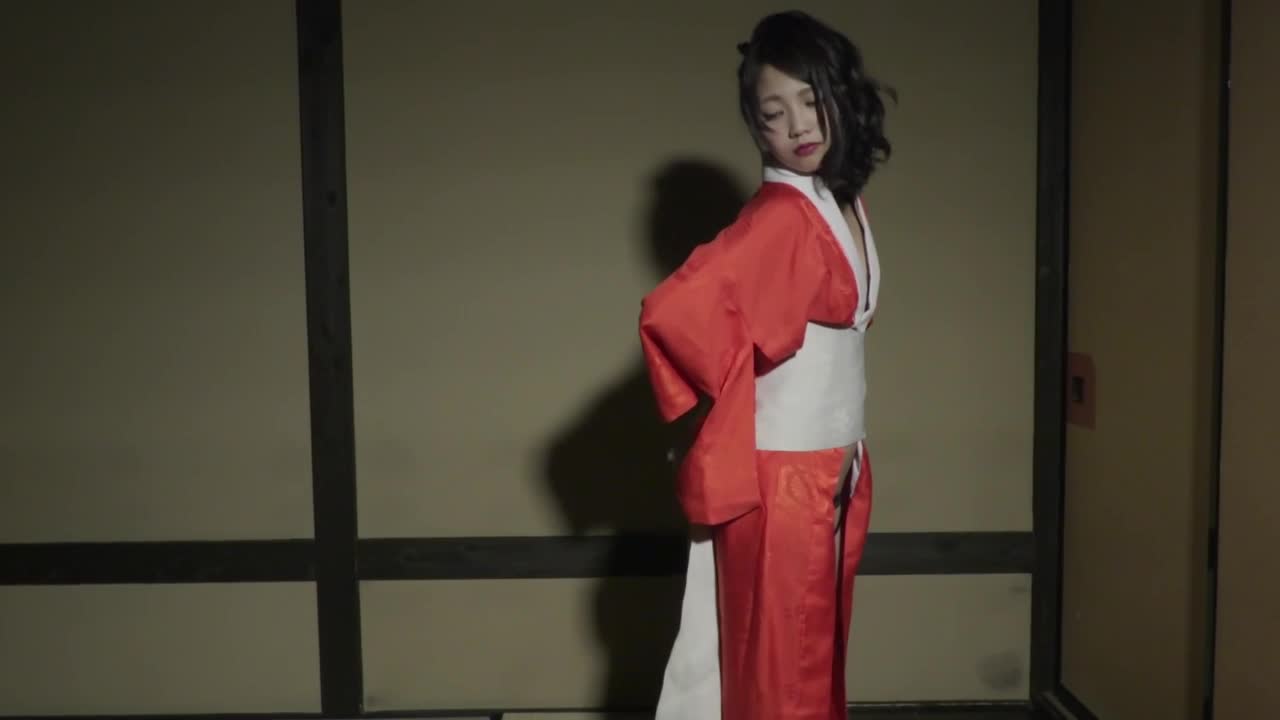Tender Nude～まこりん純情恋旅行～/戸田真琴 サンプル画像 10