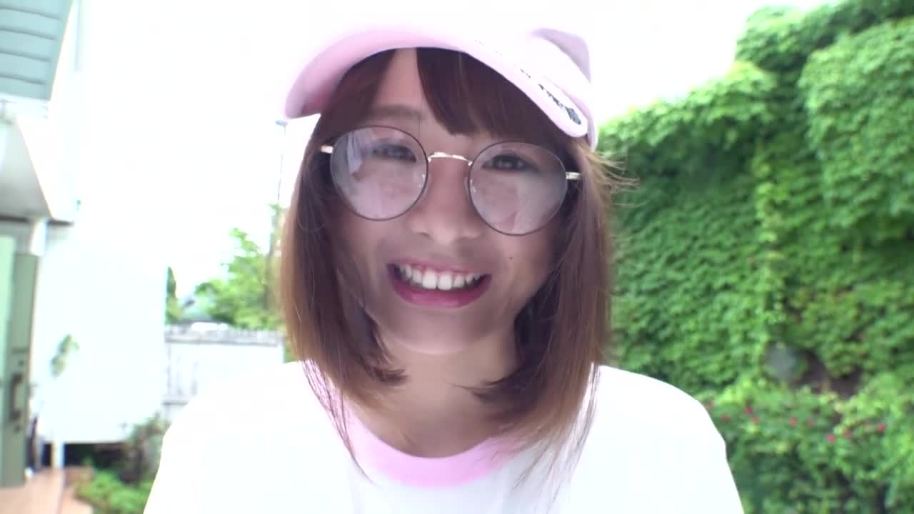原宿人気ショップ店員 ヌードデビュー/飯田吏南 サンプル画像 3