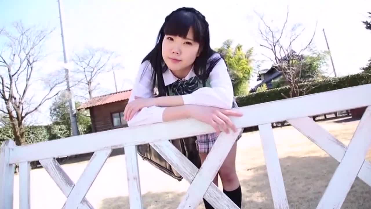 180cm！やらかす着エロアイドル！/優陽にこ サンプル画像 1