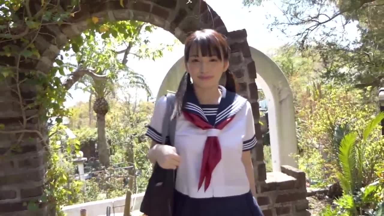 PURE NUDE ～インドアガールを連れ出して～/野々原なずな サンプル画像 2