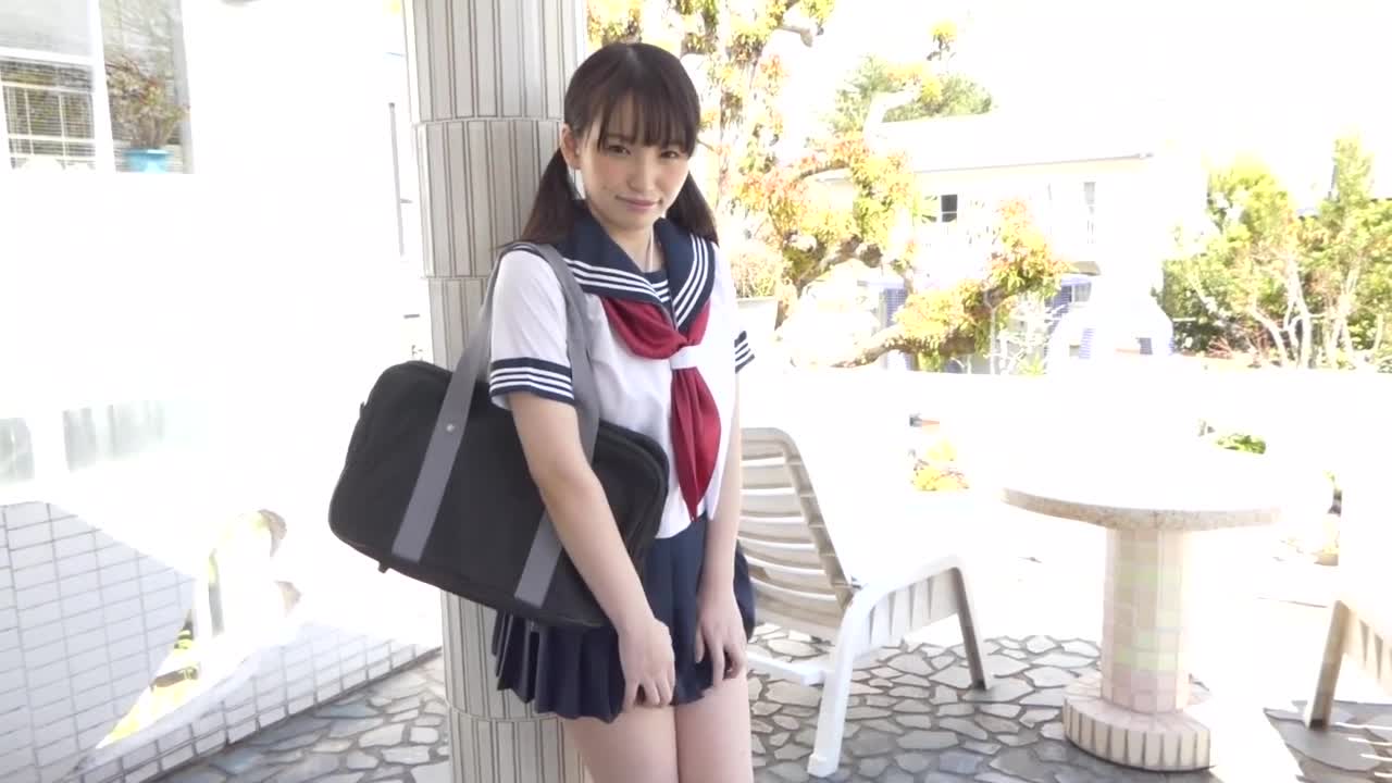 PURE NUDE ～インドアガールを連れ出して～/野々原なずな サンプル画像 4