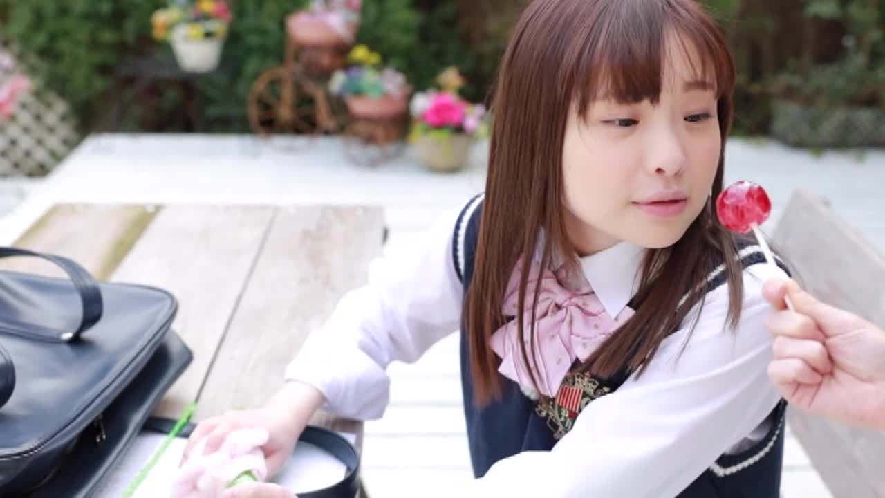 初恋ガイダンス/持田あやか サンプル画像 1