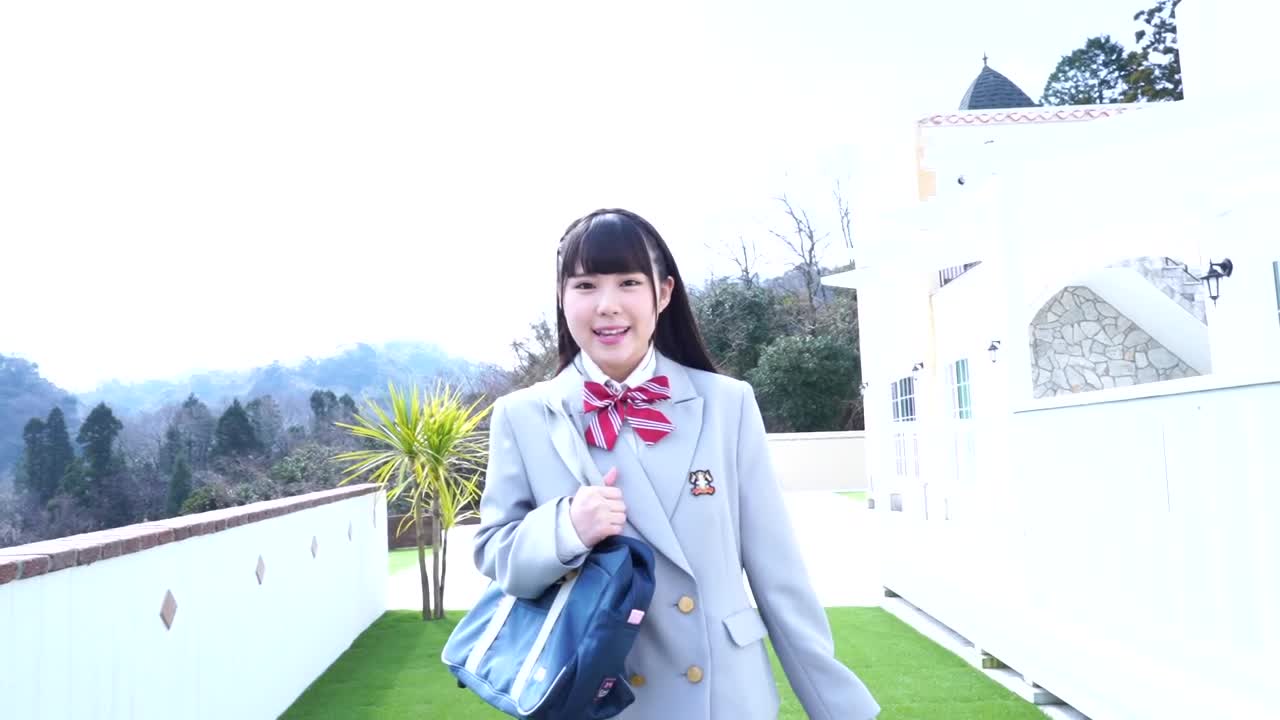 松下彩也可  飛び出せ青春Fカップ！ サンプル画像 1