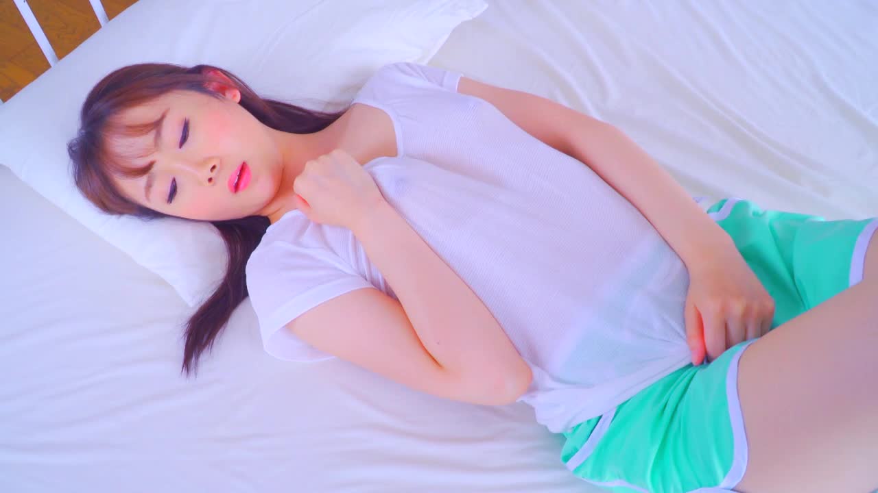 真野えりか  新・聖処女えりか サンプル画像 4