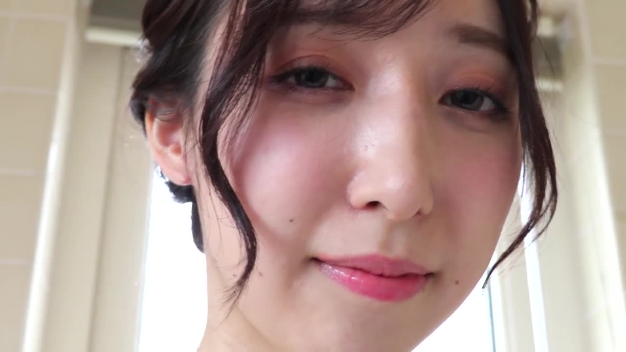 六本木で働く外資系企業OL着エロデビュー！/泰原京香 サンプル画像 12