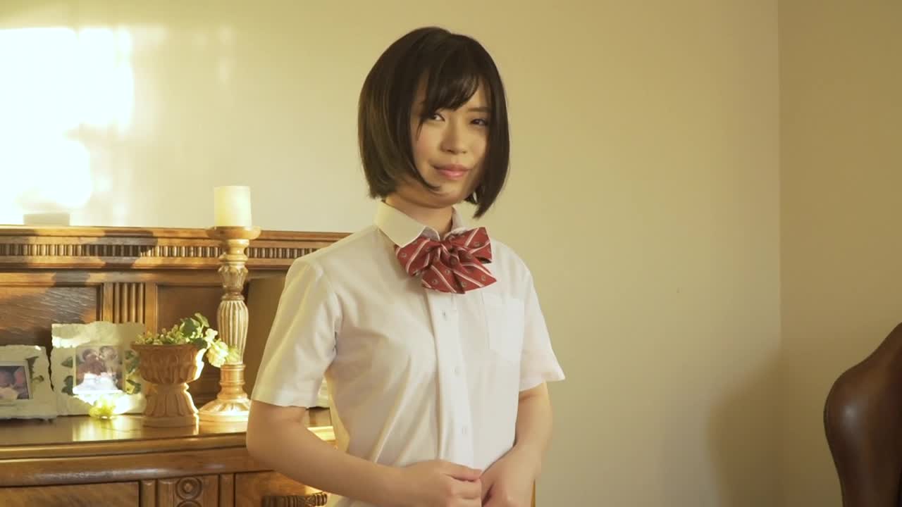 春休みにヌード、ヌードなのに処女/横山彩花 サンプル画像 1