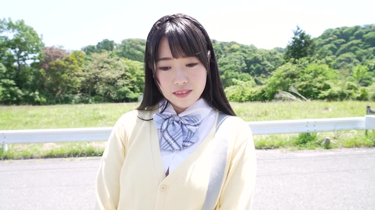 伊万里杏奈  飛び出せ青春Fカップ！ サンプル画像 1