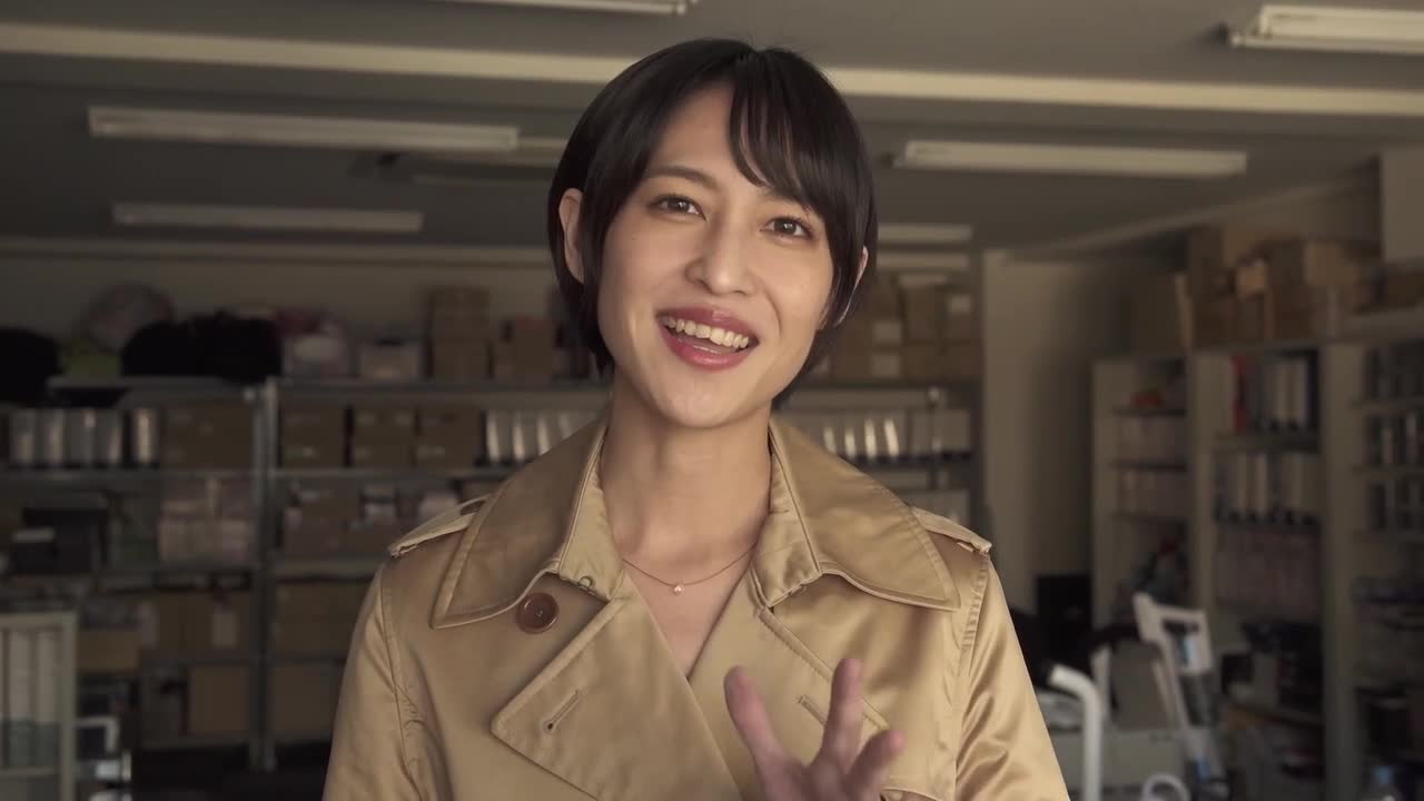 小柳歩  誘惑の香り サンプル画像 1