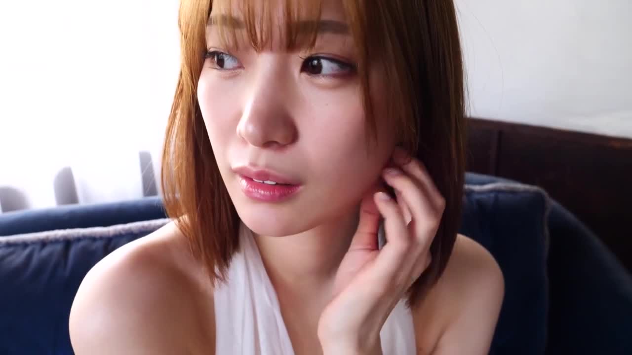 美谷朱里/　lip stick サンプル画像 1