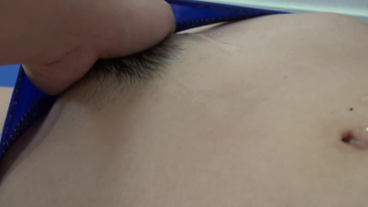 男の視線にムラムラしちゃう人妻が助平オヤジのカメラに発情～淫乱晒すイケない奥様/森下千絵 サンプル画像 11