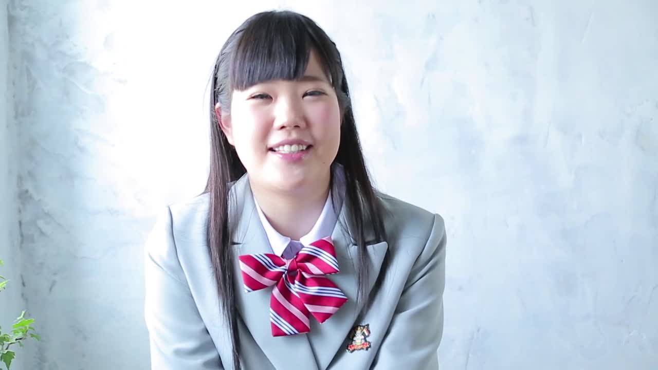 180cm！高身長グラドル　優陽にこ サンプル画像 3