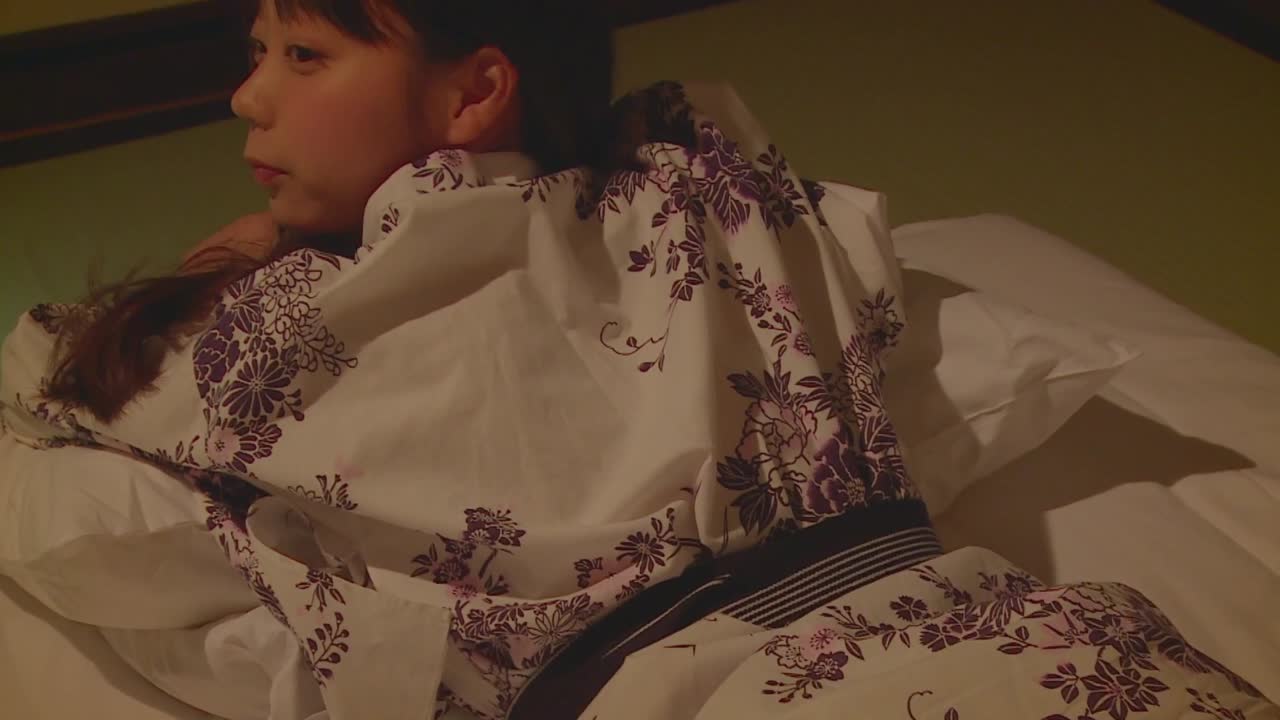 無防備な誘惑　青山ひかる サンプル画像 9