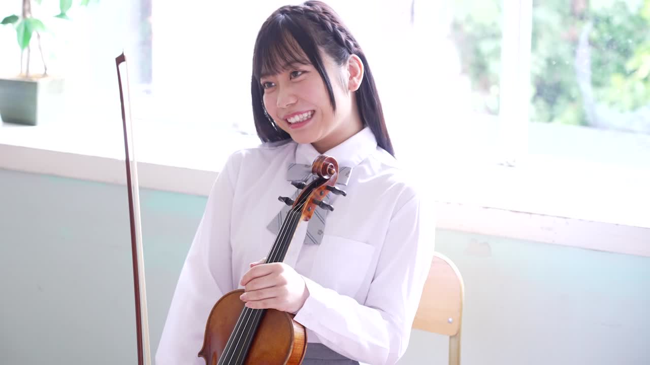 新城唯  ヴァイオリン女子に恋したい！ サンプル画像 16