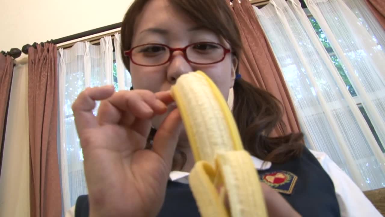 コスプレ個人撮影会の闇営業～カメラマンのエッチな要求に答え過ぎてしまう淫猥美人/福永みのり サンプル画像 2