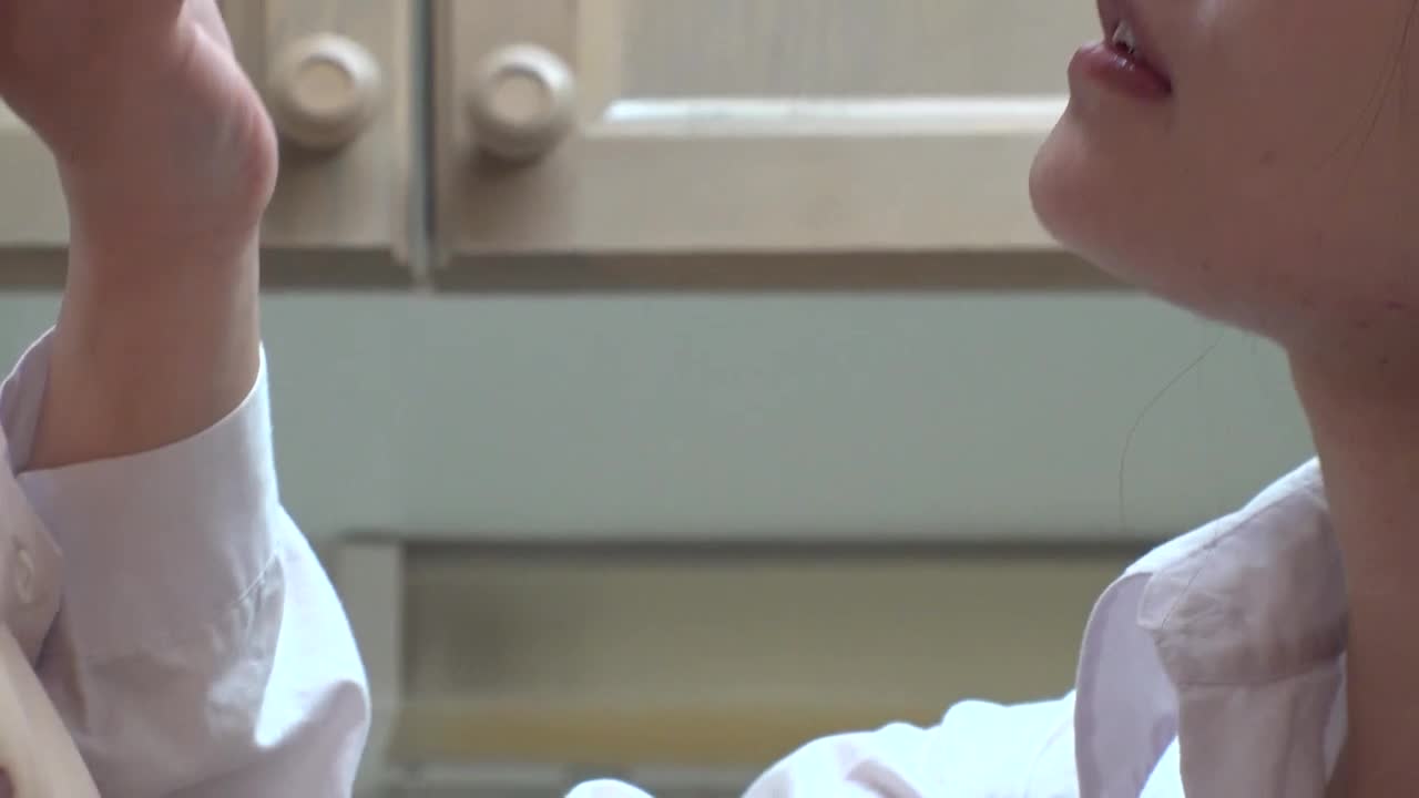 会社の女性にいいように遊ばれるボクの奴隷日記/なずな サンプル画像 3