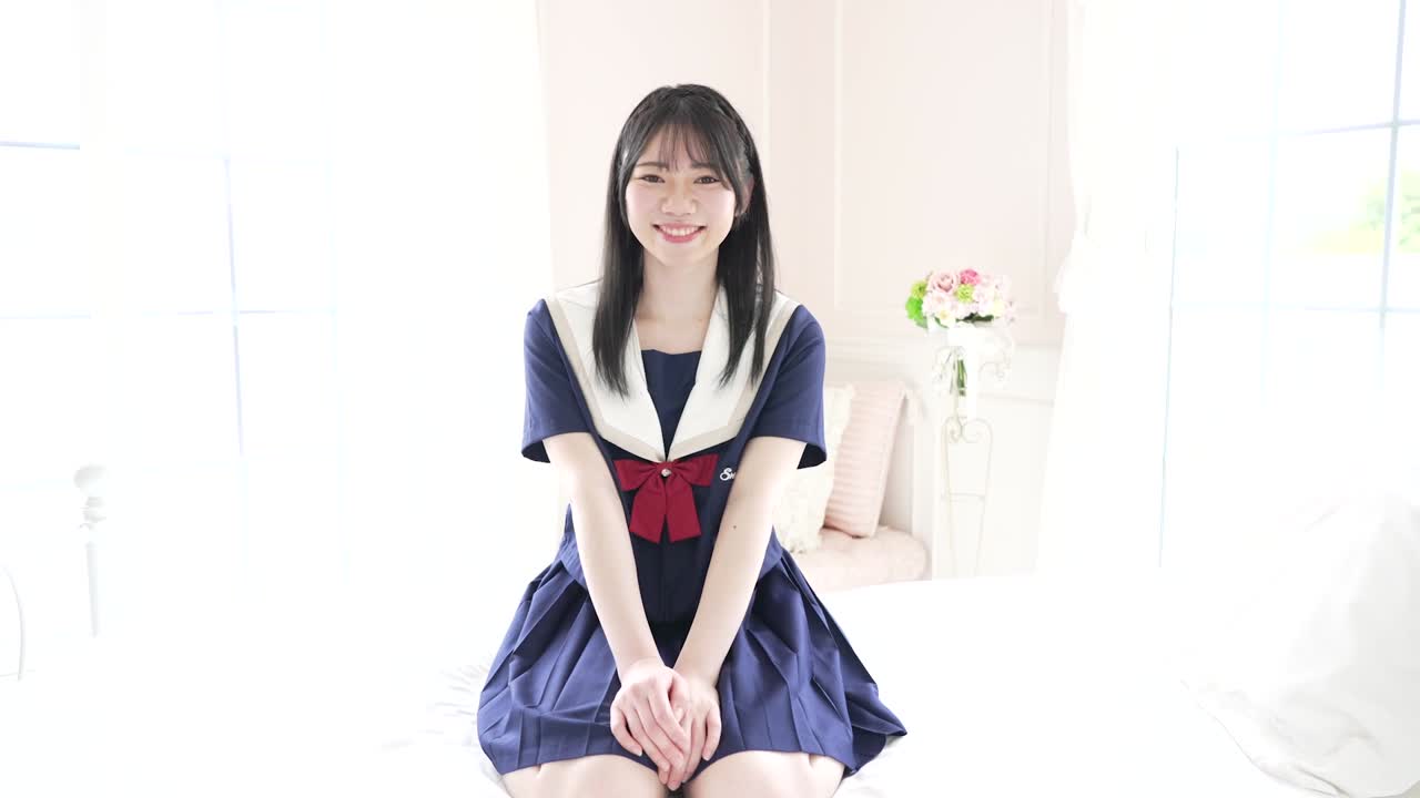 妹尾真衣  デビューからここまでやっちゃう！？ サンプル画像 2