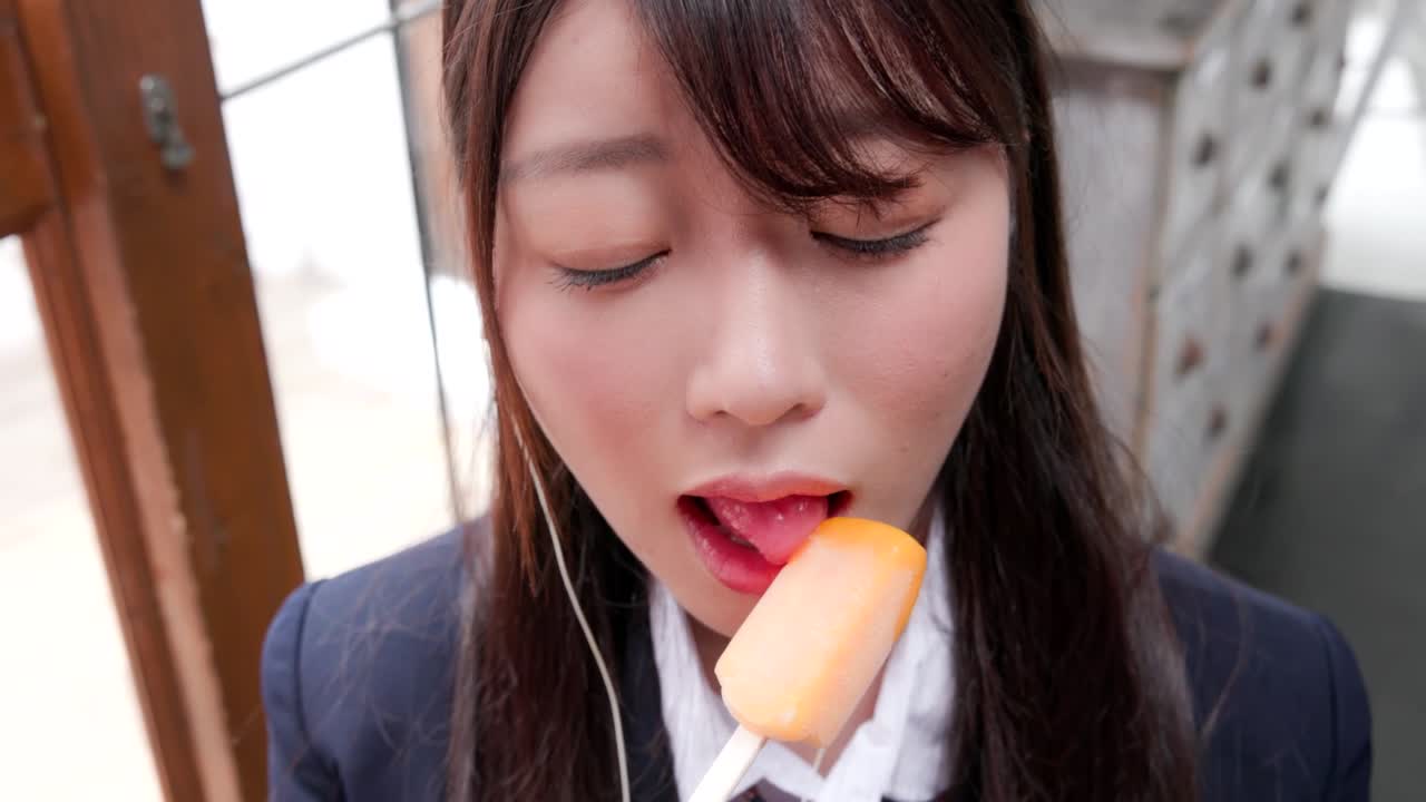 吉沢梨亜 / りあの接吻～くちづけ～ サンプル画像 8