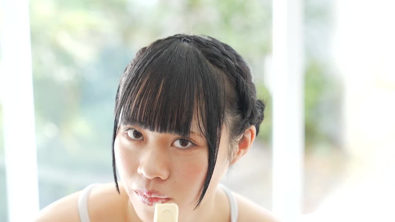 鈴音ねこ  キミ、10代、恋の予感 サンプル画像 10