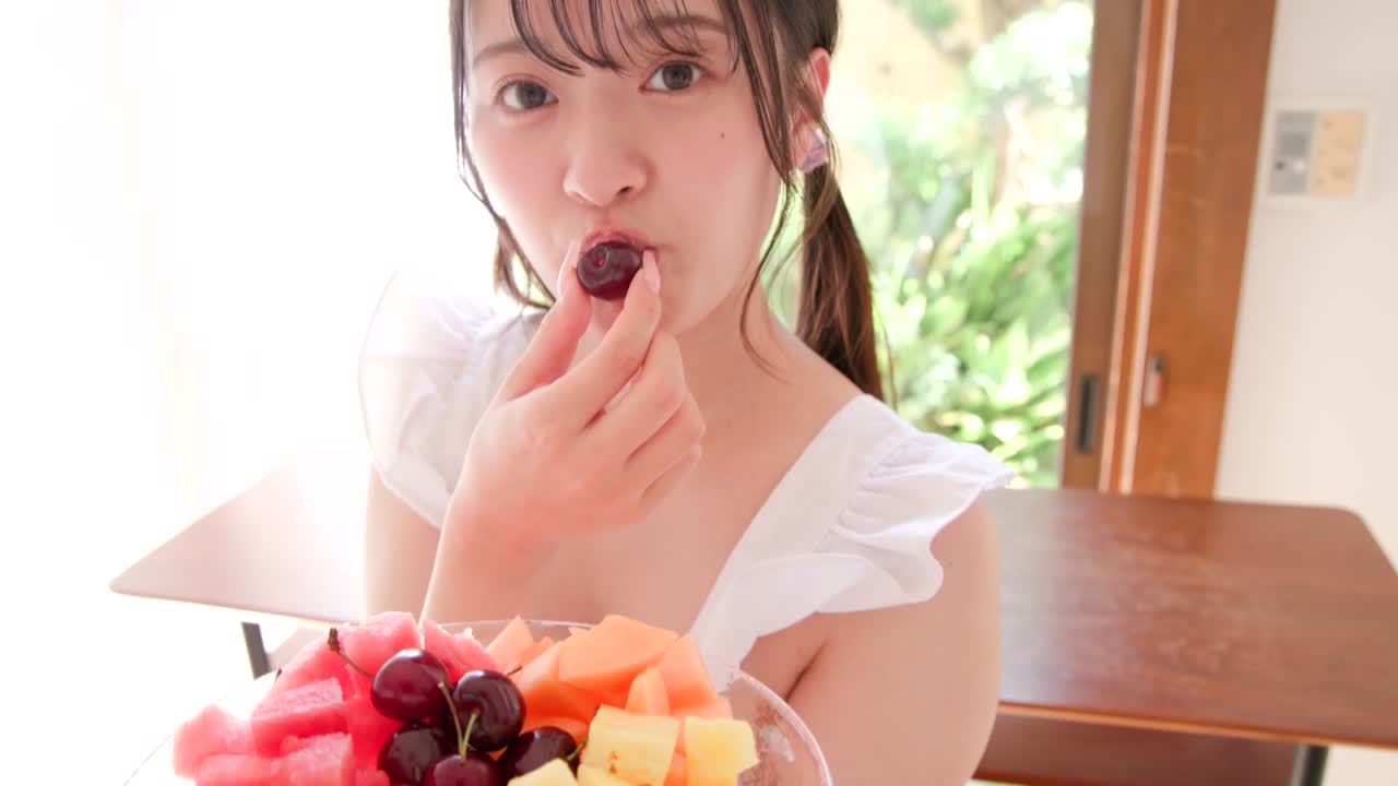 Best naked 02/花守夏歩 BD サンプル画像 12