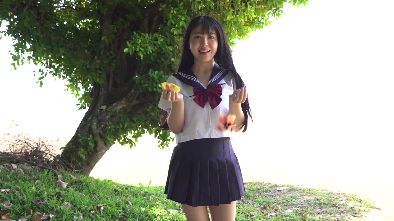 真白ふわり  Fluffy サンプル画像 1