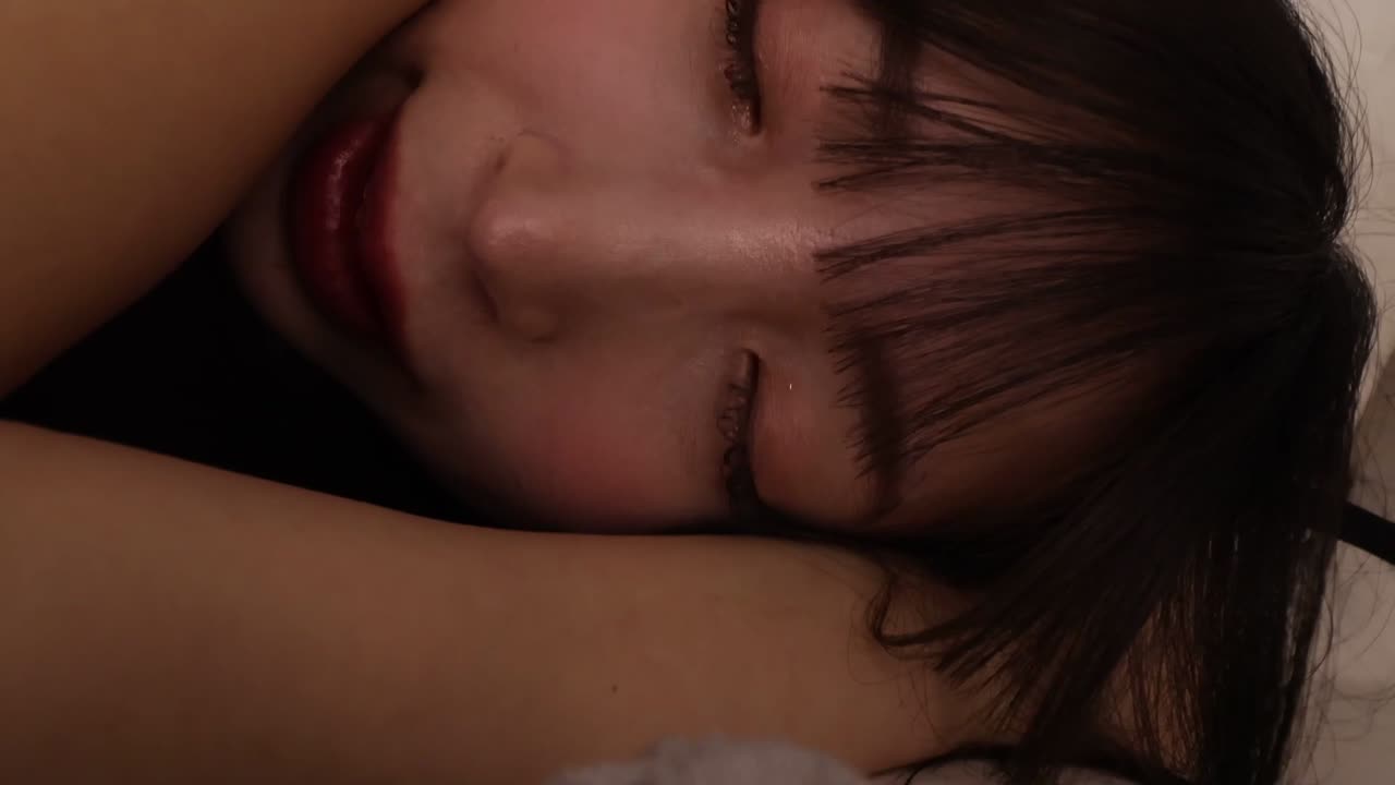 メイン：『肌の記憶、秘密の距離。』サブ：～冬愛ことねと過ごす、背徳の密着撮影会～ / 冬愛ことね サンプル画像 14