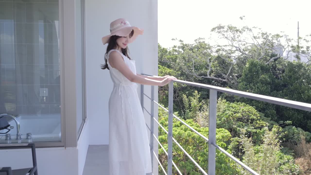 玉木璃子  美貌の一手 サンプル画像 13