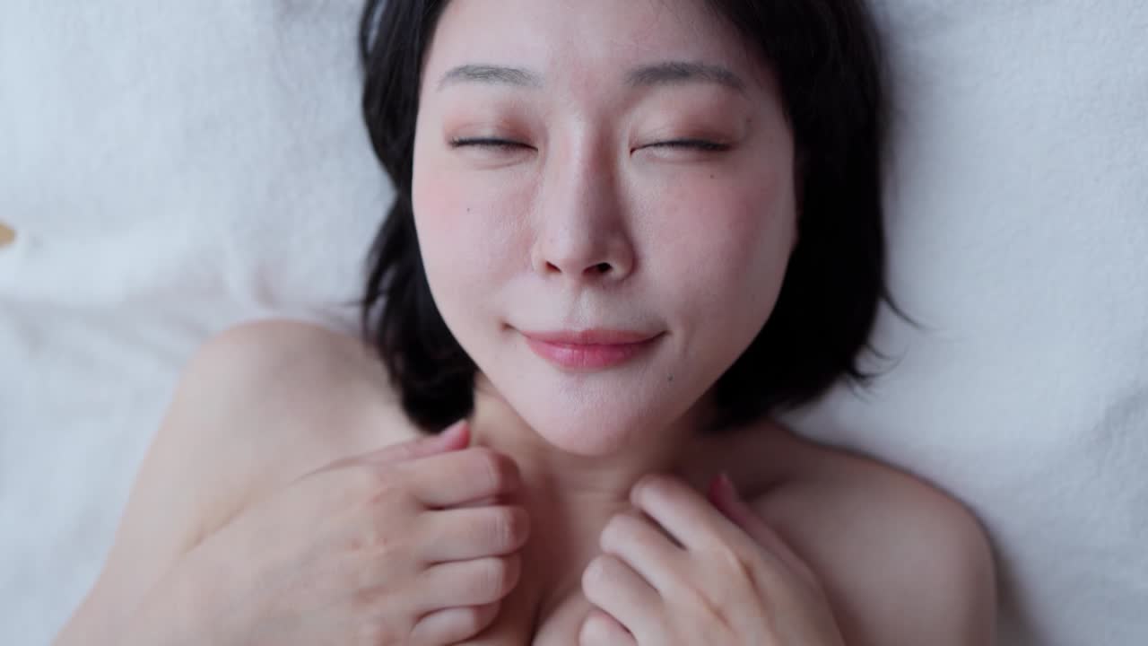 Best naked 02 / 羽生アリサ BD サンプル画像 4