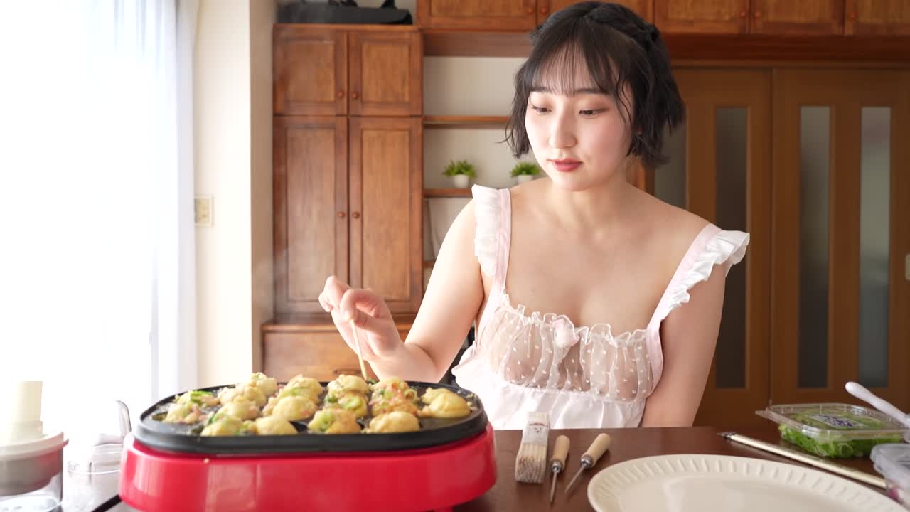 Best naked 02 / 糸井瑠花 BD サンプル画像 12