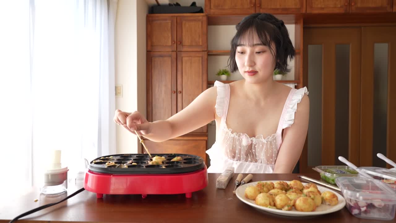 Best naked 02 / 糸井瑠花 BD サンプル画像 13