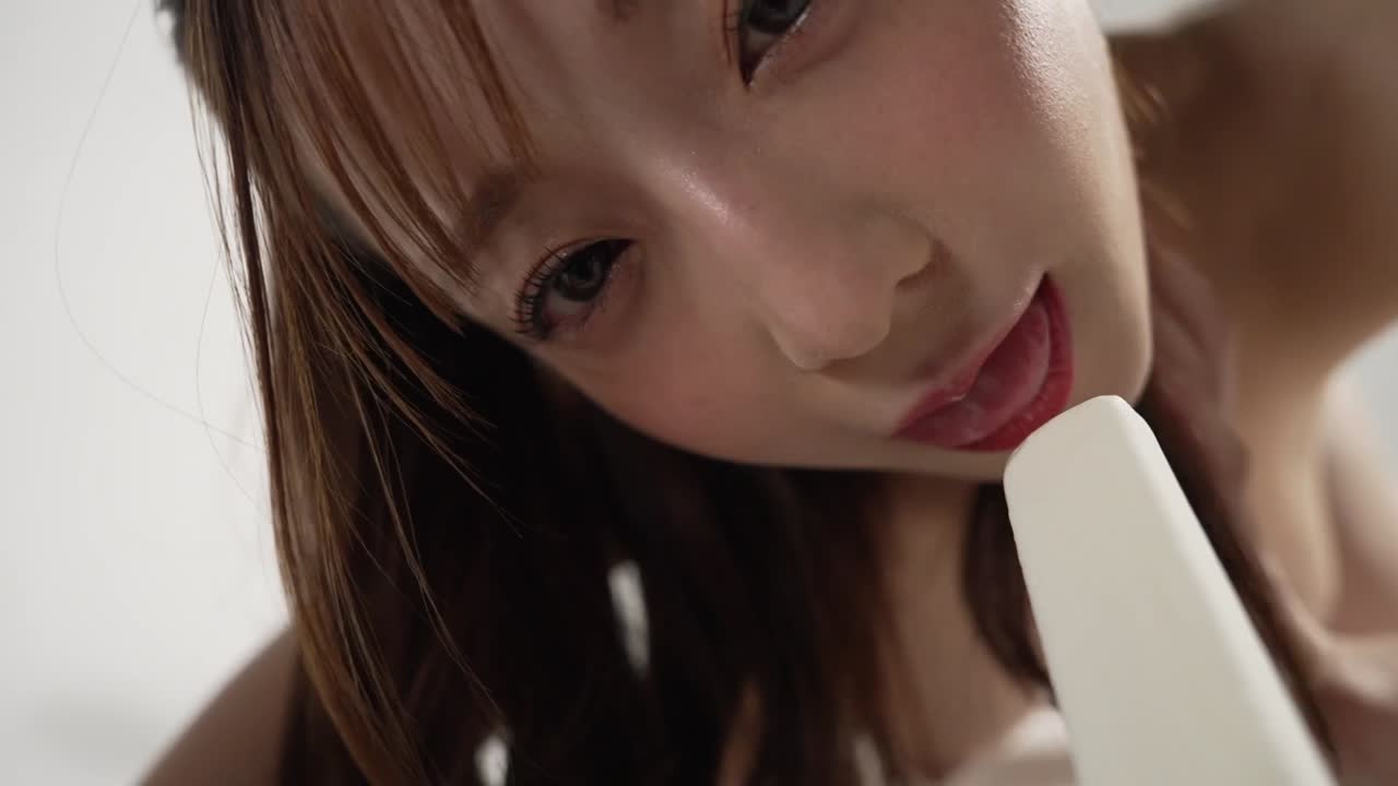 永井すみれ / 密着肉欲ギリギり接写 サンプル画像 1