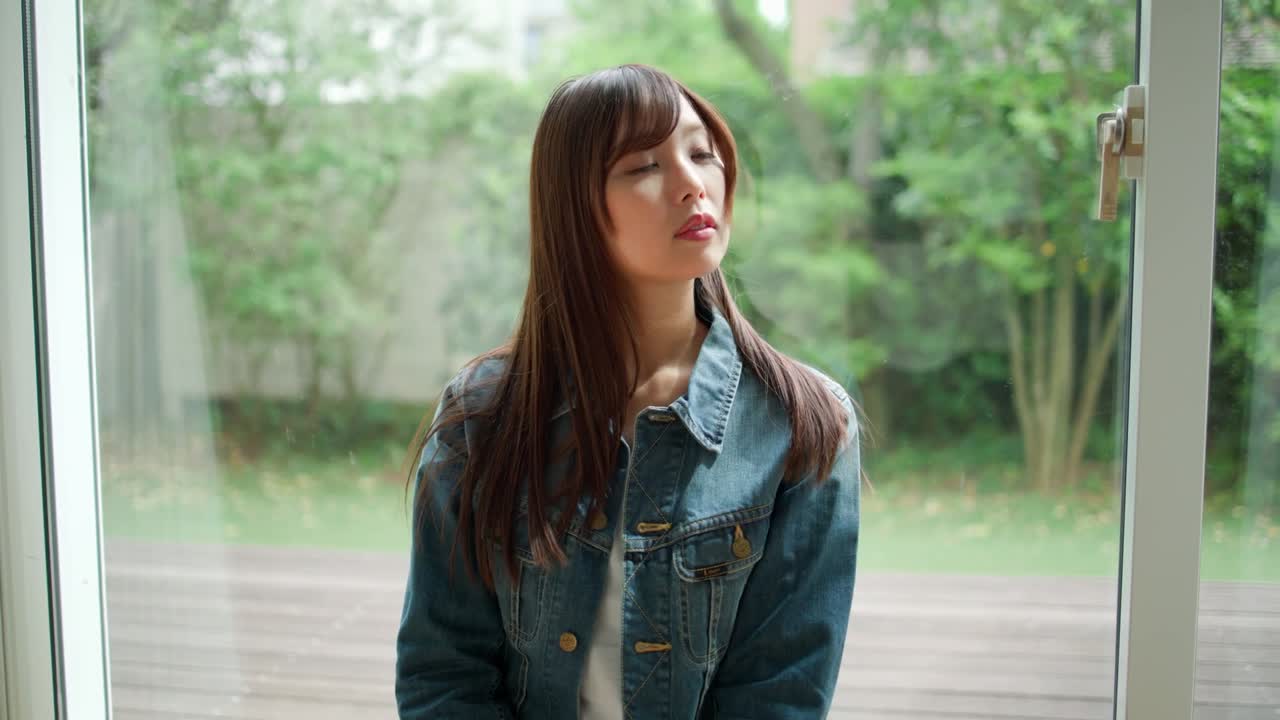 市来まひろ ／ ワインレッドの誘惑 サンプル画像 4