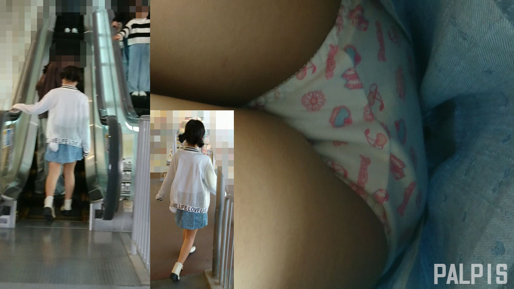 オシャレ可愛いイマドキガールに悪戯してパシャリ