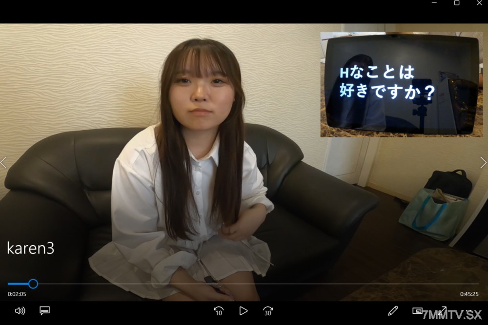 FC2-PPV 4617686 [〜2/14マデ半額！]失恋で傷心中の楓恋ちゃん（19歳/JD/Ｅカップ）に1年ぶりの慰めセックス！受精準備万端の膣にアクシデントで人生初中出し（避妊なし）しちゃいました…。【第三弾ハメ撮り】 {