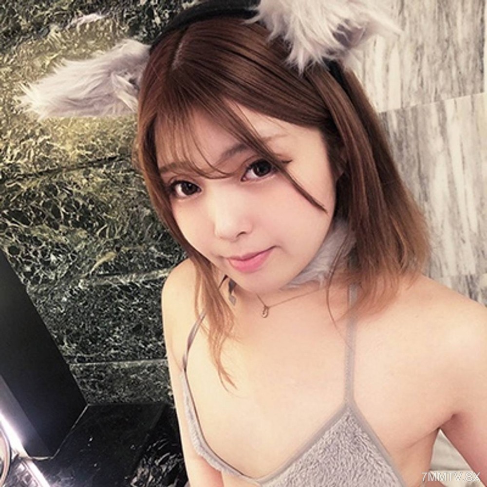 FC2-PPV 4631928 3/13まで990pt!!【無修正】 あのNo.1ハーフ系リフレ美女まいちゃんにセクシー猫耳コスで生ハメ中出しSEX!! {