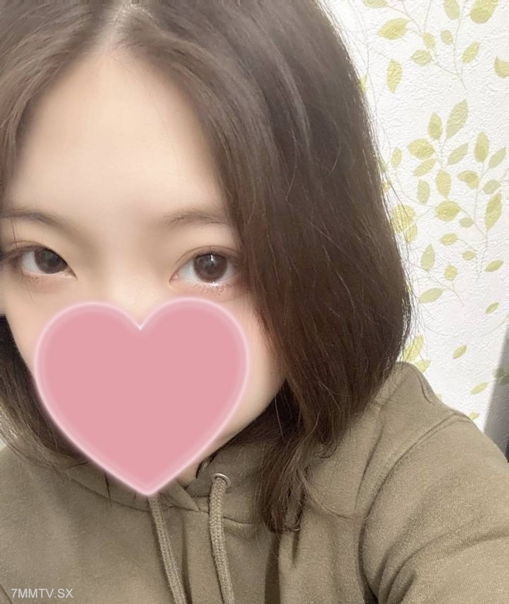 fc2-ppv 4637972 【完全素人初撮り】恥ずかしがり屋で芋カワイイ18歳♡危険な生挿入だけどあまりの気持ちよさに感じまくり…特典有り {