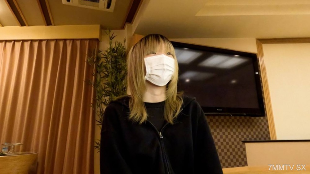 fc2-ppv 4658299 あさひ(18) スレンダーちっぱいの2回目撮影時の別画角動画。まんぐりがえしでの吸うやつ責めでイキ続けた場面を２画角、アナル貫通ATMを収録しています。 {