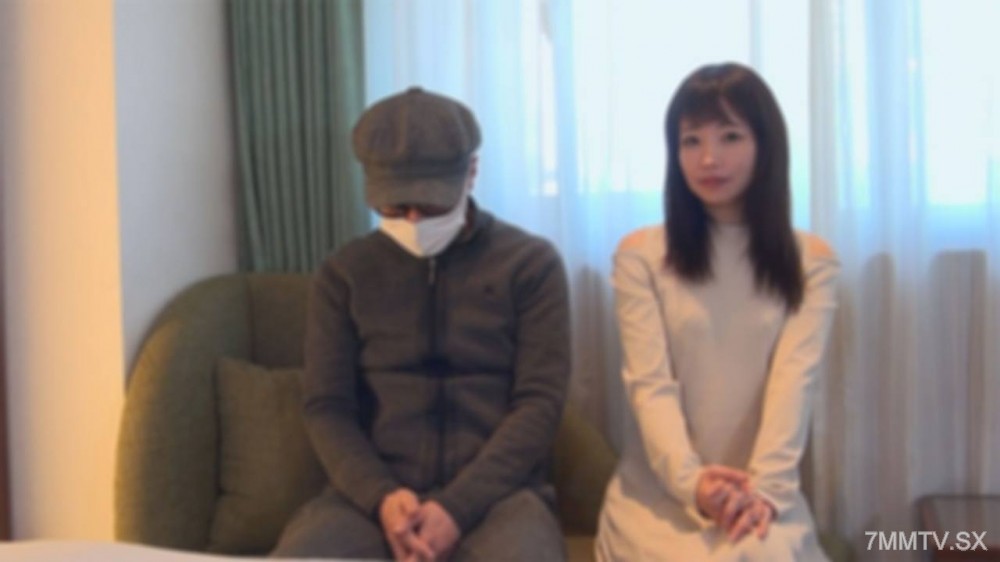 fc2-ppv 4664959 夫婦で出演！どうしても奥さんがハメられてるとこ見たいと言うことで。旦那の前で、イキまくりながら、「なかに出してぇ♡」っておねだりしちゃう奥さん。{
