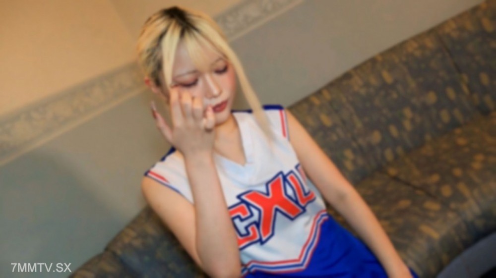 fc2-ppv 4740958 【無】「五発出すまで帰らせません！」驚異の性欲美女にタジタジ…、劇エロフェラと凄いグラインド騎乗⤴ノリノリで連続抜き⤴チアコス似合い過ぎ！ 果たして結末は…、※特典高画質