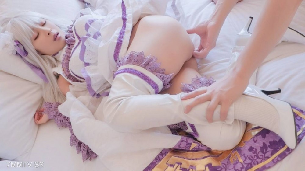 fc2-ppv 4783532 【個撮中出しコスＨ♥】身長145cm奇跡の**巨乳天使×白髪ハーフエルフ！！ | FC2コンテンツマーケット