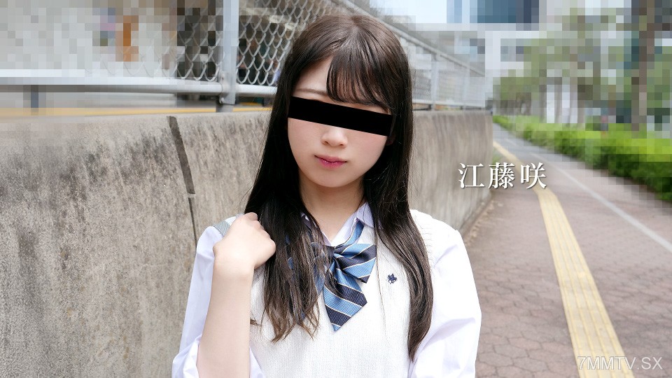 122925_001 制服娘を電車でイタズラ 江藤咲