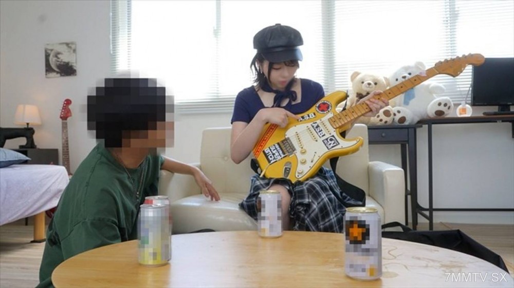 fc2-ppv 4838973 【マゾビッチ】都内女子パンク界隈騒然 長身超絶淫乱ギタリスト バチボコ***まくりクレイジーファック | FC2コンテンツマーケット