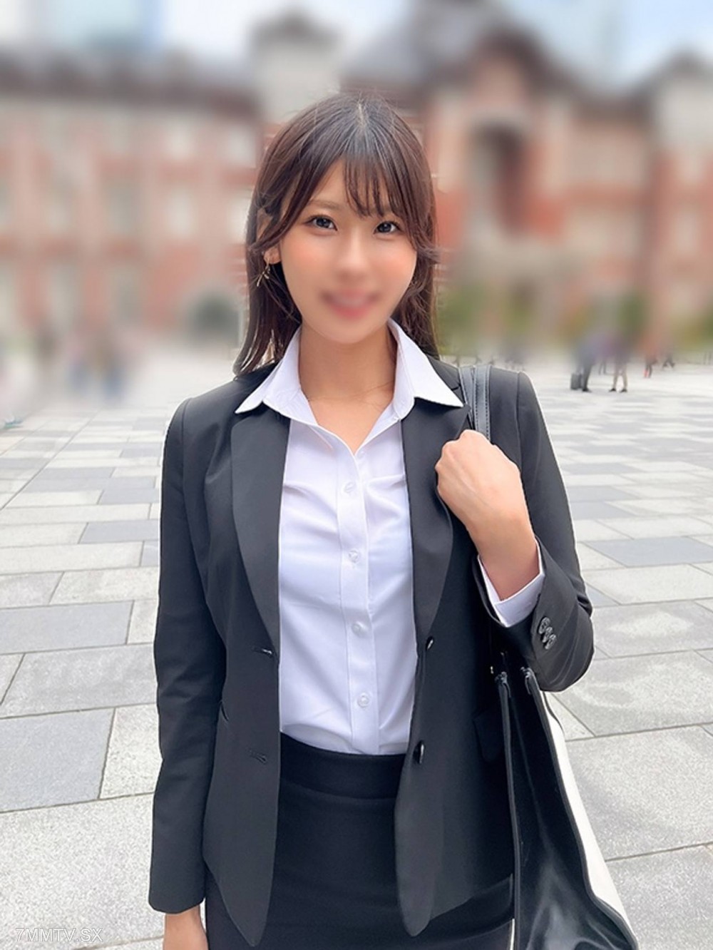 fc2-ppv 4862899 ※初回のみ※外資系IT企業勤務のアラサー美女（２８）しごおわSEXでまん汁が止まらないスケベなメスにしてやりました【口内射精＆中出し】（ひなみ） | FC2コンテンツマーケット