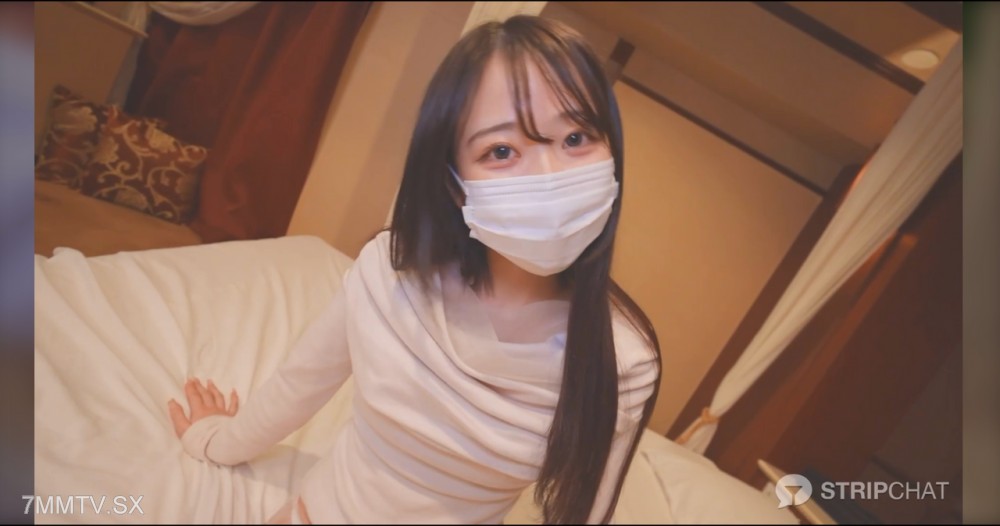 fc2-ppv 4899872 【完全顔出し２本セット】SSSアイドル級に可愛い美女とイチャラブ配信 | FC2コンテンツマーケット