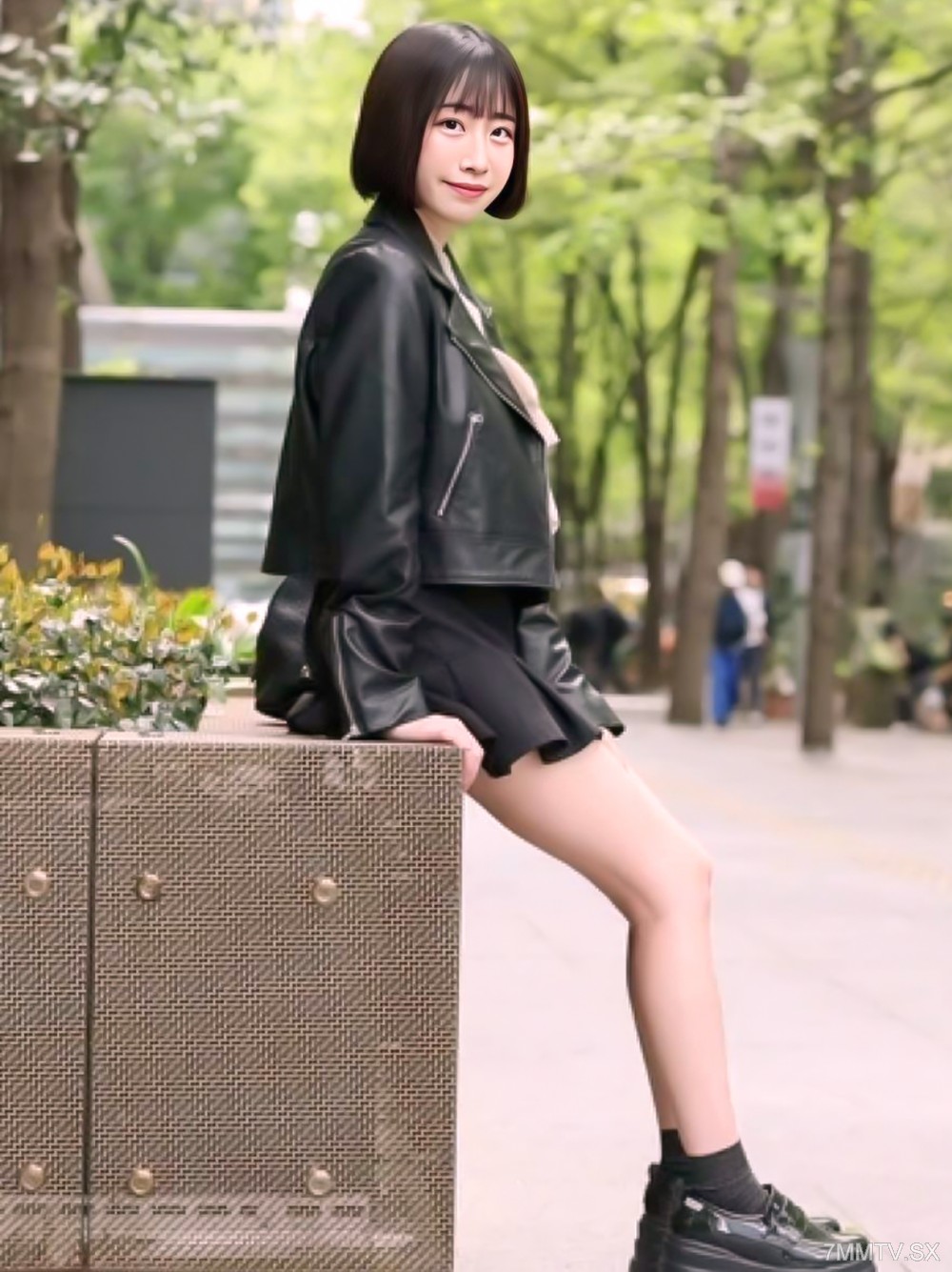 fc2-ppv 4920080 【無修正】《3日間限定》新卒一年目の恥ずかしがりなショートカット美女の生ハメ撮り♡初めてのマングリ返しでアソコの奥まで観察されちゃう‼※特典は同僚ちせちゃんの友ハメ動画！ | FC2コンテンツマーケット